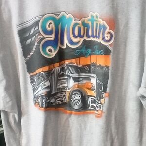 Graphic Tee with Truck Design W/Pocket On Left Side In Front XXLT Vintage CoreBl